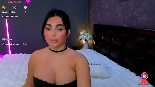 babyleilaa online show from 13, 10, 2025