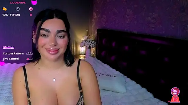 babyleilaa online show from 11, 11, 2025