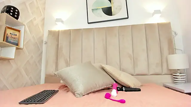 Anniie Queen online show from 31, 1, 2026