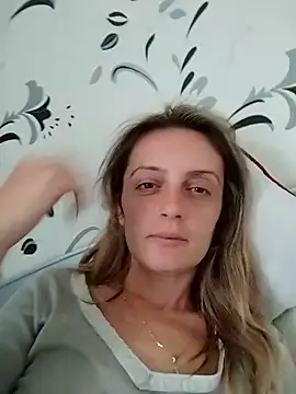 Snapshot of SophyGirl chatting on 2, 10, 2025 SophyGirl online show from 2, 10, 2025