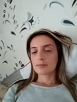 Snapshot of SophyGirl chatting on 16, 10, 2025 SophyGirl online show from 16, 10, 2025