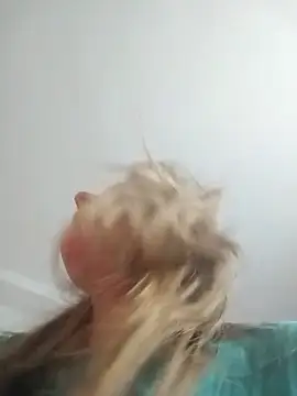 SophyGirl online show from 21, 3, 2026