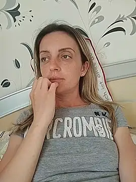 SophyGirl online show from 29, 5, 2026