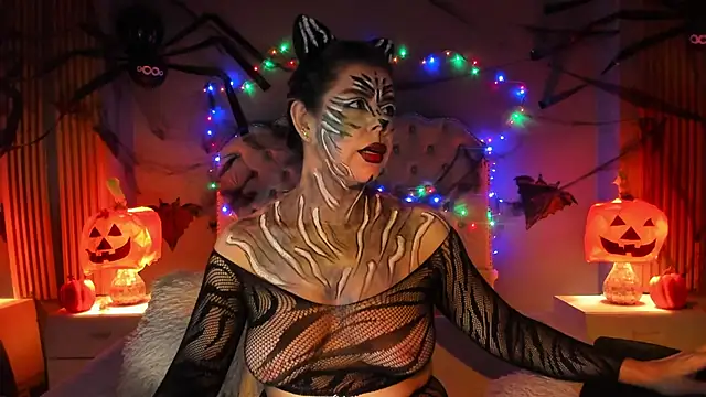 RamonaSimons online show from 30, 10, 2025