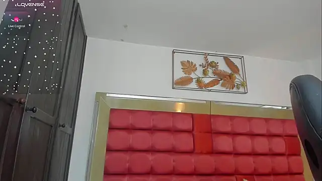 FaloonRoussel online show from 10, 11, 2025