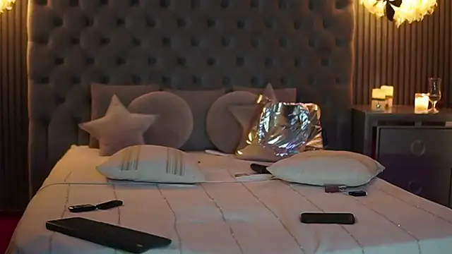 Snapshot of AmelyNoir chatting on 6, 1, 2025 AmelyNoir online show from 6, 1, 2025