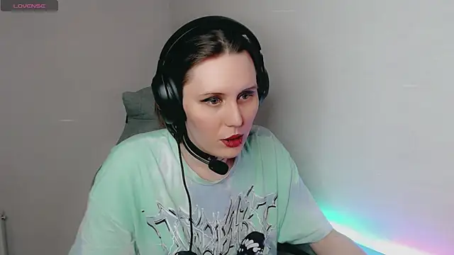 Snapshot of tracy_cooper chatting on 6, 12, 2024 tracy cooper online show from 6, 12, 2024