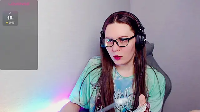 Snapshot of tracy_cooper chatting on 30, 11, 2025 tracy cooper online show from 30, 11, 2025