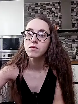 MartiniiSelenna online show from 1, 3, 2025