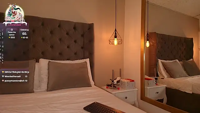 AngelinaRoss  online show from 28, 12, 2024