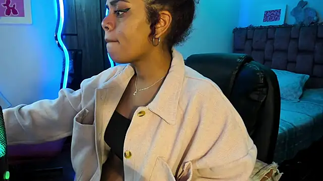 ladyrd1 online show from 27, 1, 2025