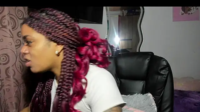 ladyrd1 online show from 3, 12, 2025