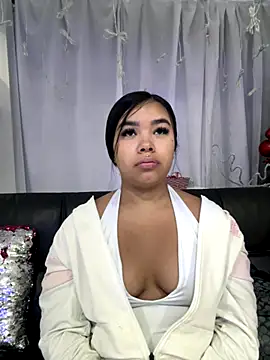 MarianaGarciaa   online show from 5, 12, 2025
