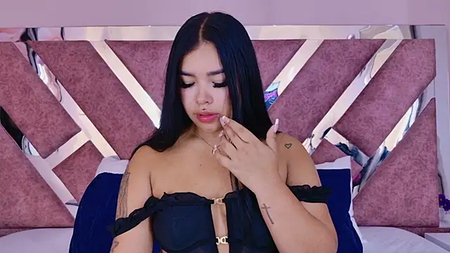 Snapshot of MarianaGarciaa__ chatting on 22, 4, 2026 MarianaGarciaa online show from 22, 4, 2026
