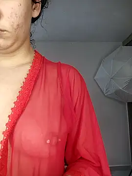 Snapshot of lovely_kitt chatting on 1, 2, 2025 lovely kitt online show from 1, 2, 2025