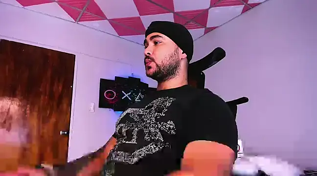 Sebas-hott online show from 20, 12, 2024