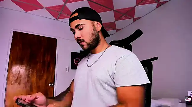 Sebas-hott online show from 17, 1, 2025