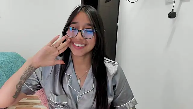 Snapshot of isa_bellaa0 chatting on 19, 2, 2025 isa bellaa0 online show from 19, 2, 2025