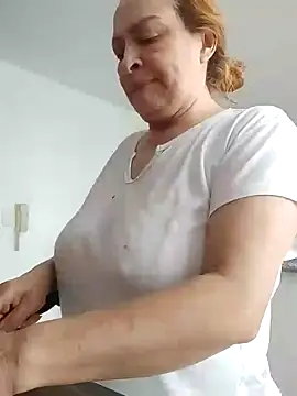 Snapshot of Wife_sexxx chatting on 9, 2, 2025 Wife sexxx online show from 9, 2, 2025