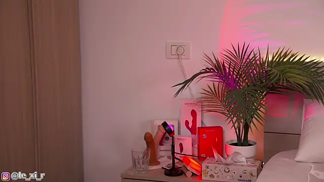 Lexi Reed online show from 21, 10, 2025