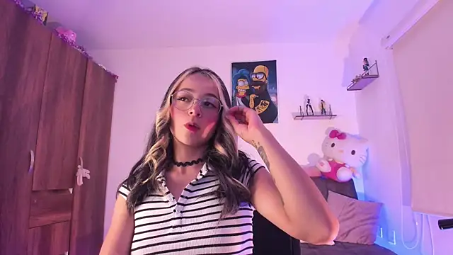 penny sweett  online show from 22, 9, 2025