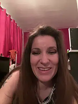 Lwhite1 online show from 5, 1, 2025