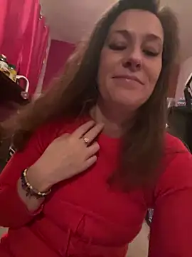 Lwhite1 online show from 12, 1, 2025