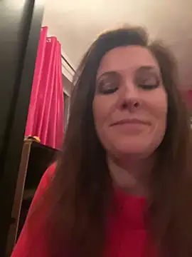 Lwhite1 online show from 13, 1, 2025