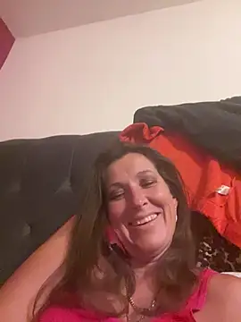 Snapshot of Lwhite1 chatting on 18, 7, 2026 Lwhite1 online show from 18, 7, 2026