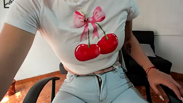 merlinaadams  online show from 28, 10, 2025