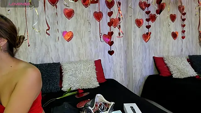 Snapshot of emily_parkerr chatting on 12, 2, 2025 emily parkerr online show from 12, 2, 2025