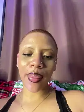 Charlotee  online show from 22, 12, 2024