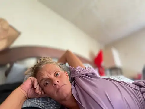 vixendoll87 online show from 10, 3, 2025