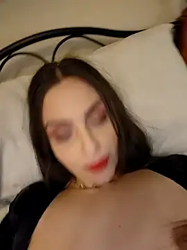 Snapshot of Sexycouplexxx69 chatting on 8, 1, 2025 Sexycouplexxx69 online show from 8, 1, 2025