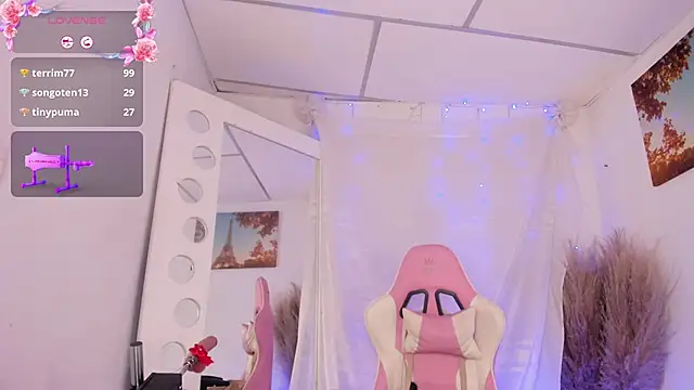 Lissa petite online show from 22, 12, 2024