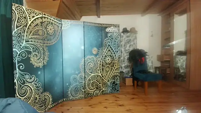 Snapshot of MilfKendra4U chatting on 6, 11, 2025 MilfKendra4U online show from 6, 11, 2025