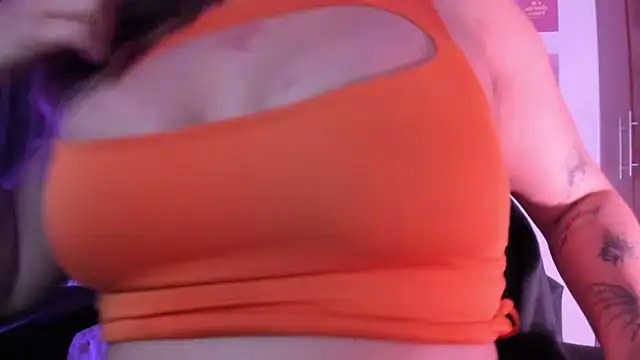 StephaniFox online show from 6, 4, 2026