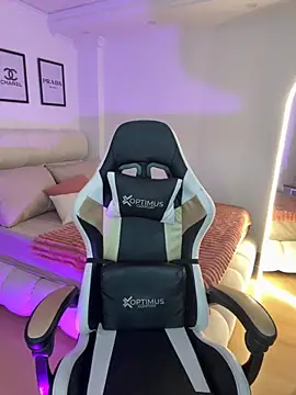 Snapshot of Dj_scarlettmorreti chatting on 27, 9, 2025 Dj scarlettmorreti online show from 27, 9, 2025