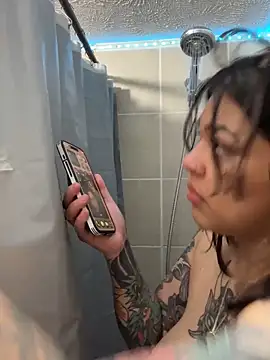 miacanela xo online show from 13, 10, 2025