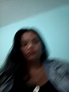 Snapshot of Julieta-tits chatting on 18, 12, 2024 Julieta-tits online show from 18, 12, 2024