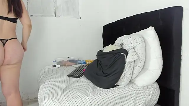 lana whitee online show from 7, 2, 2025