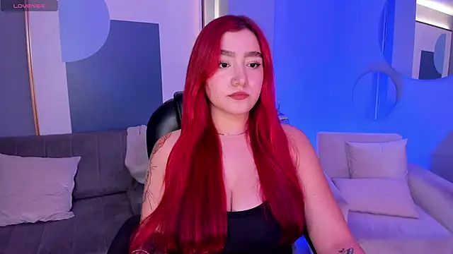 Snapshot of ViolettCastel chatting on 10, 3, 2025 ViolettCastel online show from 10, 3, 2025
