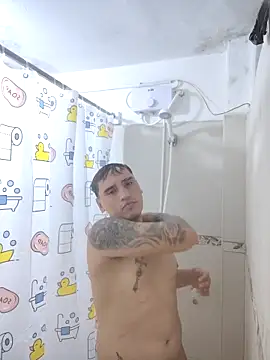 Snapshot of Rolblue chatting on 15, 9, 2025 Rolblue online show from 15, 9, 2025