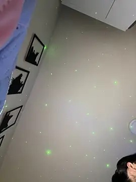 Kimmymadison- online show from 1, 10, 2025