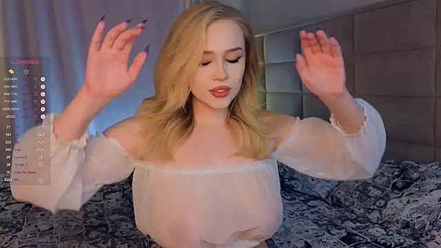 Snapshot of AsteriaHamel chatting on 7, 2, 2025 AsteriaHamel online show from 7, 2, 2025