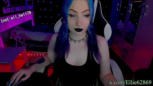 Kitty goth online show from 19, 1, 2025