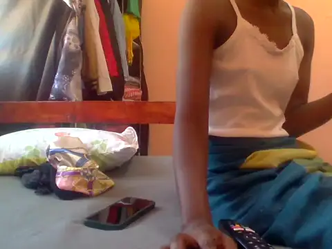 Sweetrata  online show from 9, 4, 2026