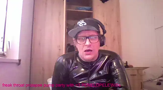Bigthroaterboy online show from 24, 1, 2025