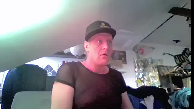 Bigthroaterboy online show from 3, 6, 2026