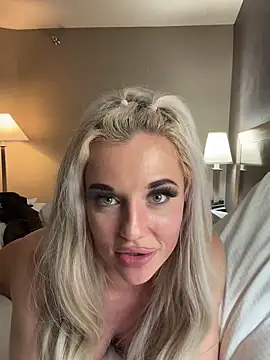 Snapshot of JayJayPink chatting on 27, 1, 2025 JayJayPink online show from 27, 1, 2025